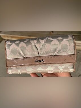 Coach Signature Fold Wallet in Taupe and Pink